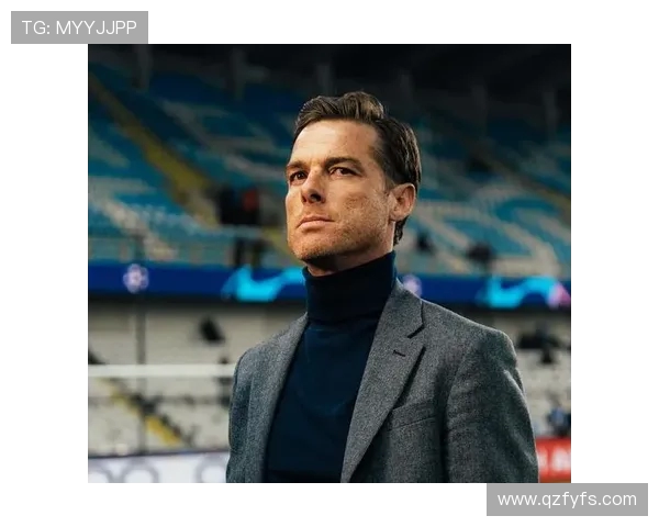 英超球队助教：英超球队助理教练的角色与影响力